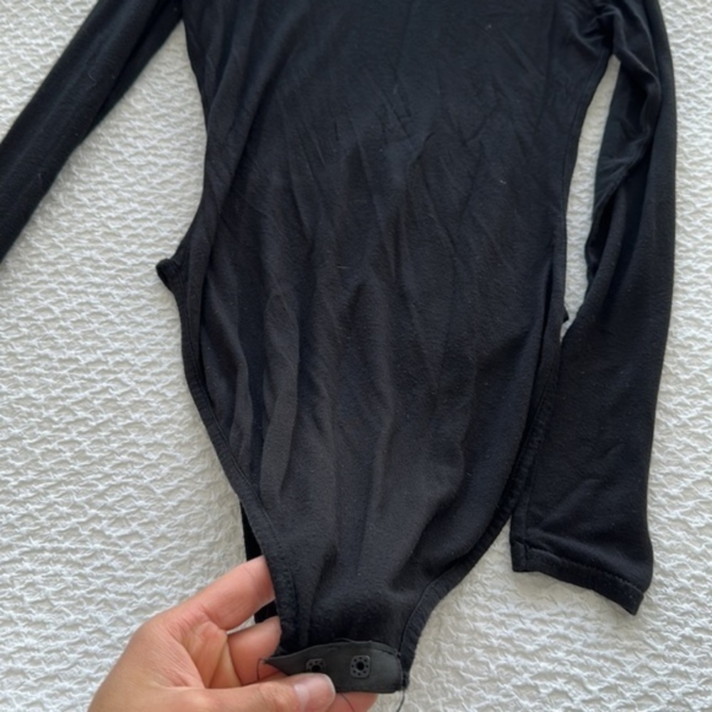 Boohoo black long sleeve bodysuit - size US 6 - Picture 5 of 5